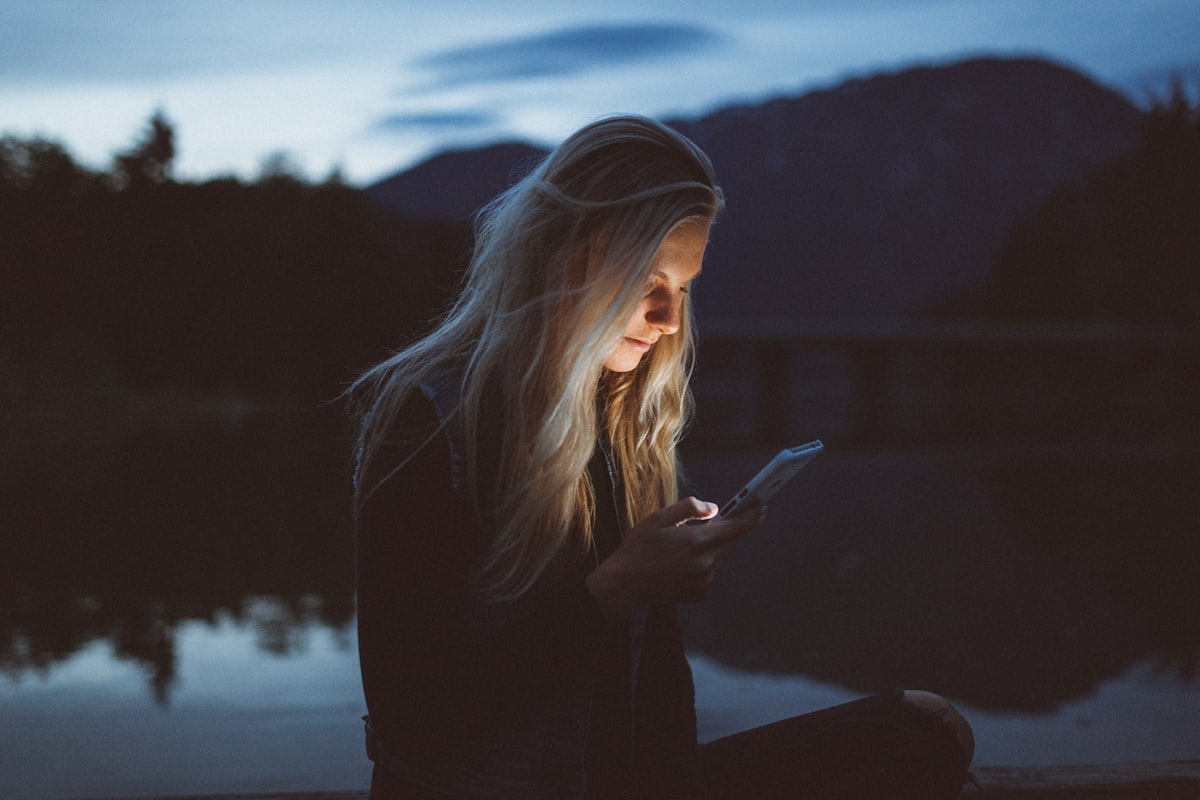 Waarom iedereen nu een dopamine detox doet